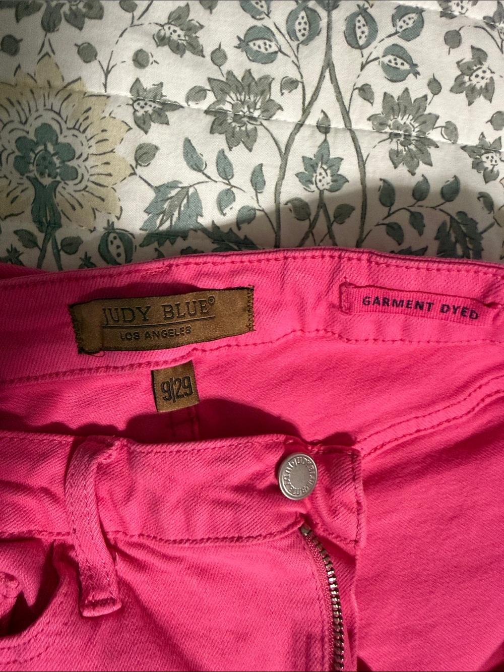 Judy Blue Wide-Leg Frayed Hem Jeans - Picture 5 of 5
